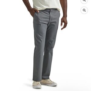 NWT Lee Men's Extreme Motion Straight Leg Pant with Lining size: 38x30